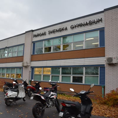 Pargas svenska gymnasiums skolbyggnad