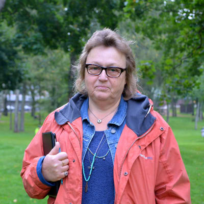 Gunilla Törnblom, ordförande för Lovisa trädgårdsförening