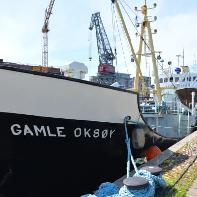 Fartyget Gamle Oksøy vid kajen i Åbo