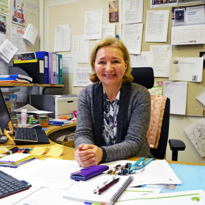 Rektor Elena Savolainen är finlands enda invandrarrektor.