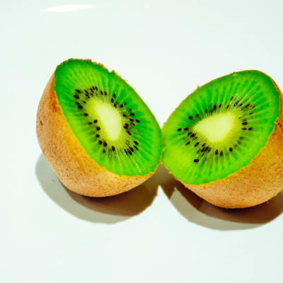 Delad kiwifrukt