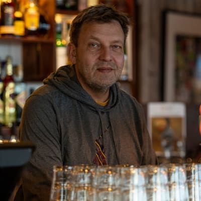 Mikkeliläisen ravintola Bar Domin yrittäjä Juha Parkkinen.