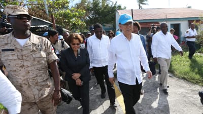 FN:s generalsekreterare besökte Haiti veckan efter att orkanen Matthew slog till mot landet med förödande effekt.