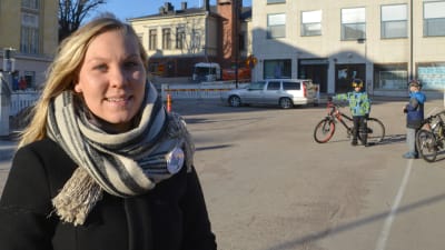 Elin Blomqvist, SFP i Borgå, på Krämaretorget