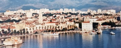 Gammalt fotografi av Split 1988.