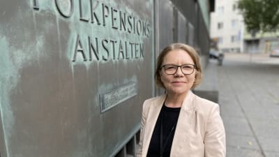 Lagstiftningsdirektör Marjukka Turunen vid Folkpensionsanstalten i Helsingfors. 