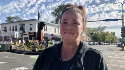 Kimberly Wollter i Minneapolis vill se en omorganisering av stadens poliskår.