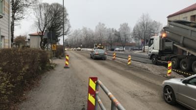 Provisoriska trafikarrangemang vid Brändövägen i Vasa.