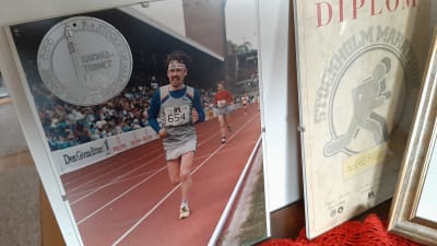 Leif Lindell löper maraton. 