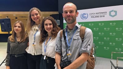 Tyska elever som har granskat hur skolböcker handskas med klimatförändringen