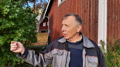 Rabbe Kajander på Langansböle gård i Raseborg. 