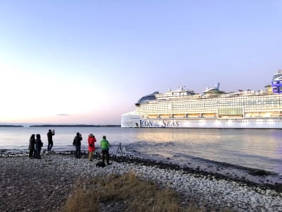 Icon of the Seas-fartyget i Runsala i oktober 2023. 