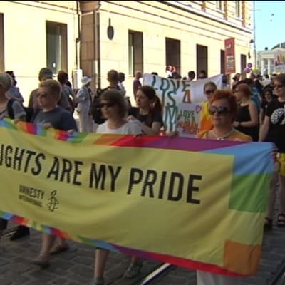 Paraden inleddes vid Senatstorget