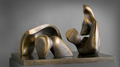 Skulptur av Henry Moore