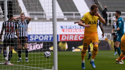 Tottenhams Harry Kane firar 1–1-kvitteringen mot Newcastle.