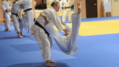 President Putin deltar i en judoträning i Sotji 2016