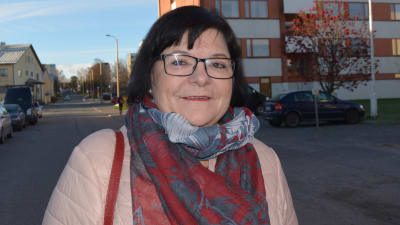 Maria Tolppanen är socialdemokratisk lokalpolitiker och riksdagsledamot.