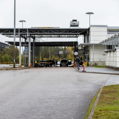 Venäjältä saapuvaa liikennettä Vaalimaalla.