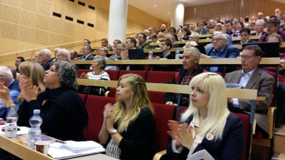 Publik på FSD:s kongress i Jakobstad 23.10.2015