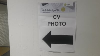 CV-fotografering under rekryteringsmässa i Helsingfors.