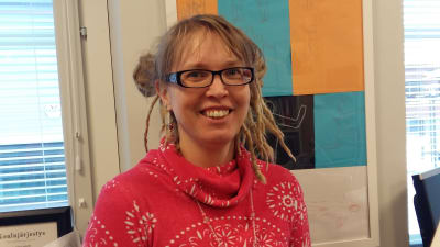 Anne Leminen undervisar svenska i Kimpisen koulu i Villmanstrand. 