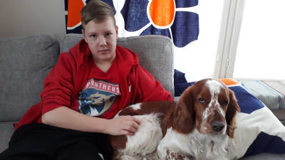 13-åring och hans hund
