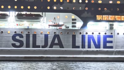 Silja Line-färja i hamn