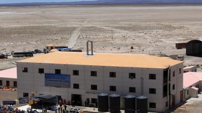 Bolivias första statsägda anläggning för produktion av litiumkarbonat