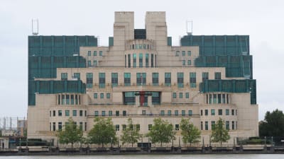 Brittiska underrättelsetjänsten MI6:s högkvarter i London.