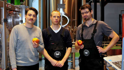 Bryggeri-vd Jura Mikkonen, bryggare Teemu Tapio och bryggarmästare Alexander Maier.