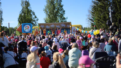 Leikitään Pikku Kakkosta -konsertti Kajaanissa