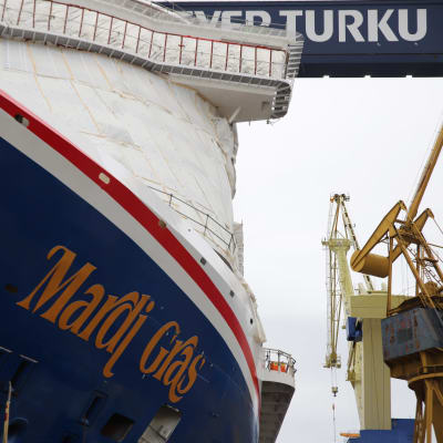 Carnival Cruise Linesin tilaama Mardi Gras laskettiin vesille Meyerin Turun telakalla parjantaina 24. tammikuuta 2020.