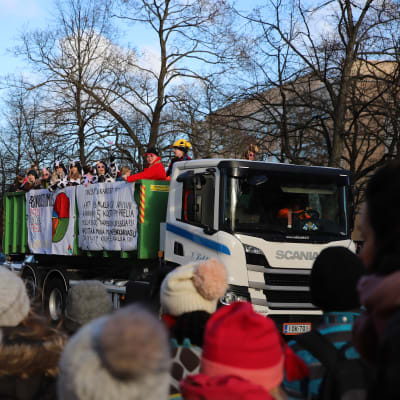 Vuoden 2020 penkkarit Porissa.