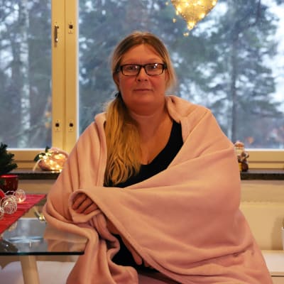 Eija Pekonen kotonaan.