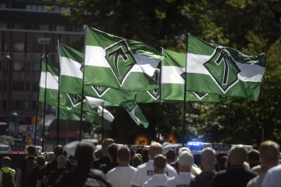 Nynazistiska Nordiska motståndsrörelsen tågade genom Åbo centrum den 18 augusti 2018.