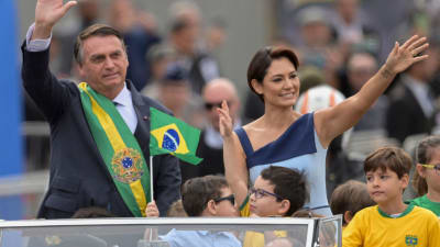 Jair Bolsonaro och hustrun 