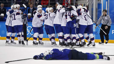 Norge knockade Slovenien i ishockey. 