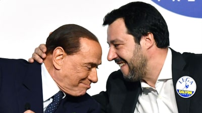 Silvio Berlusconi och Legas ledare Matteo Salvini under en presskonferens i Rom i förra veckan.  
