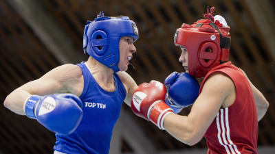 Mira Potkonen boxas mot Dariaq Abramova, EM 2016.