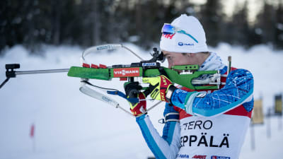 Tero Seppälä skjuter.