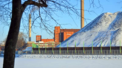 Hanaholmens kolkraftverk i Helsingfors.