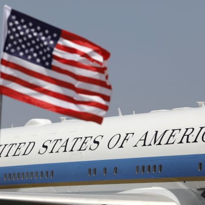 Den amerikanska presidentens flygplan Air force One utanför Tel Aviv i Israel den 22 maj 2017