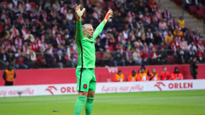 Ajax-målvakten Remko Pasveer landslagsdebuterade som 38-åring.