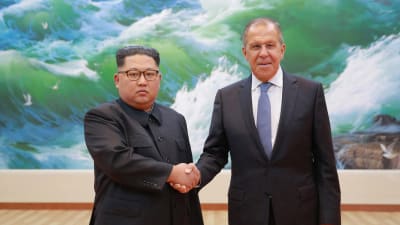 Rysslands utrikesminister Sergej Lavrov träffade Nordkoreas ledare Kim Jong-Un på torsdagen i Pyongyang