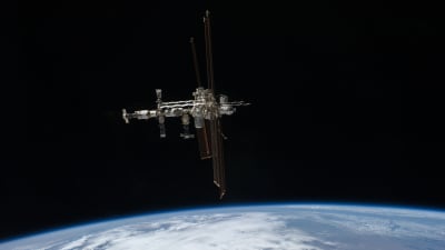 rymdstationen synns över jordklotet.
