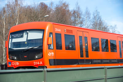 Metrotåg i Helsingfors. 20.4.2021