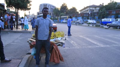 Bananpojken Addis i Etiopien
