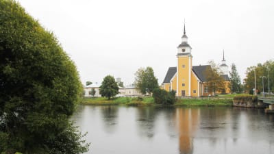 Nykarleby kyrka