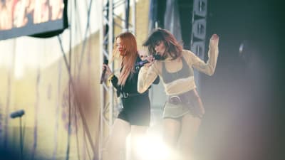 Icona pop uppträder på Ruisrock 2016