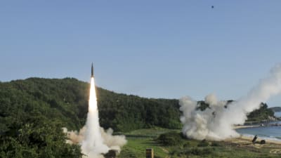 Uppskjutning av missiler i samband med USA:s och Sydkoreas gemensamma militärövning  5.7.2017